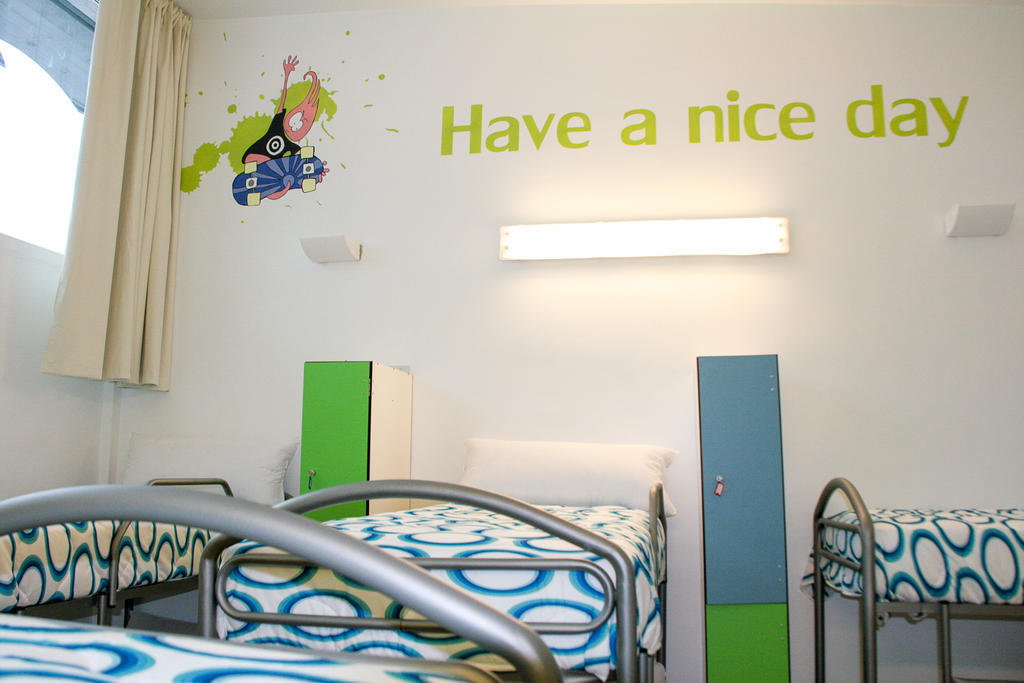 Mundaka Hostel & Sports Cafe Екстериор снимка